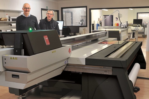 Eerste Océ Arizona 1360 GT in België staat bij Publi Dema