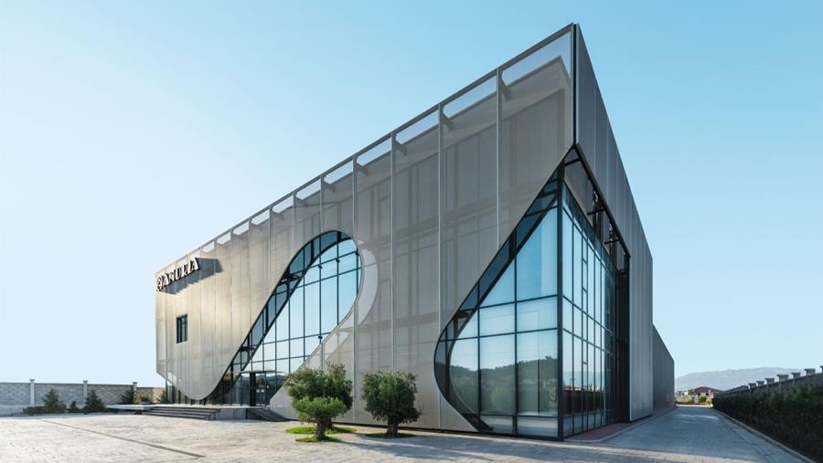 Designstatement zuivert de lucht van stikstofoxide